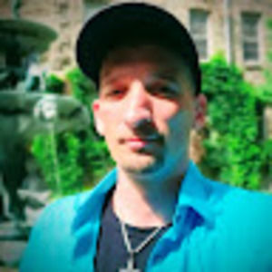 Meet your Posher, Larry